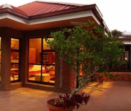 Ku De Ta B&B White River Bagian luar foto